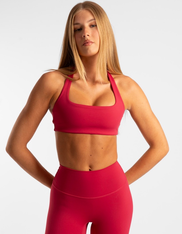 Active Basics - Sculpt Halter Crop