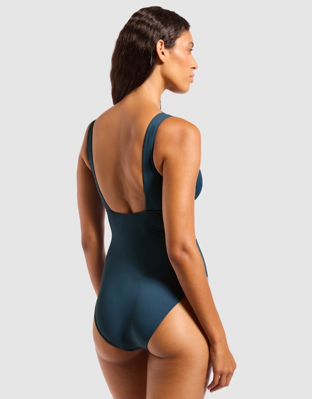JETS - Jetset Smooth Plunge One Piece