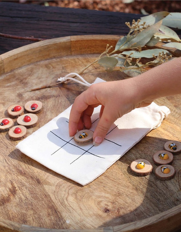 Poppy & Daisy - Earth Eco Activity Box
