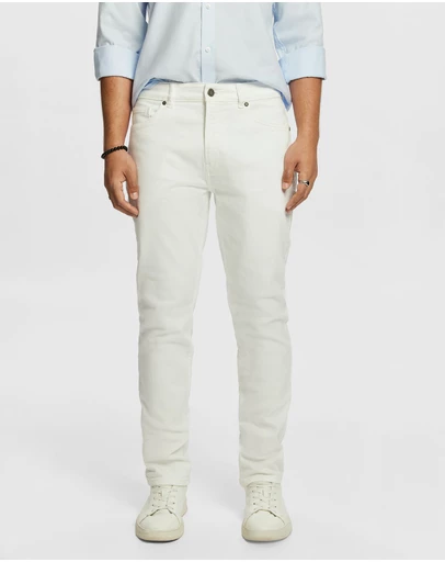 yd. - Artemas Slim Jean