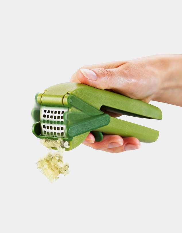 Joseph Joseph - CleanForce™ Garlic Press (Green)