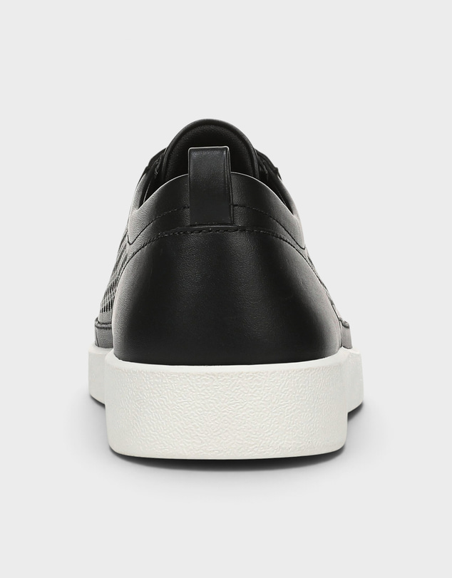Vionic - Winny Perf Sneaker - Black