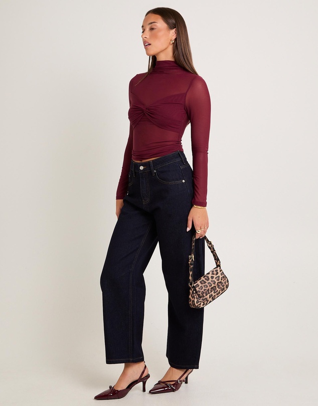 Alice In The Eve - Tae Twist Detail Mesh Turtleneck