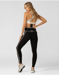 Lorna Jane - Playmaker Ankle Biter Leggings