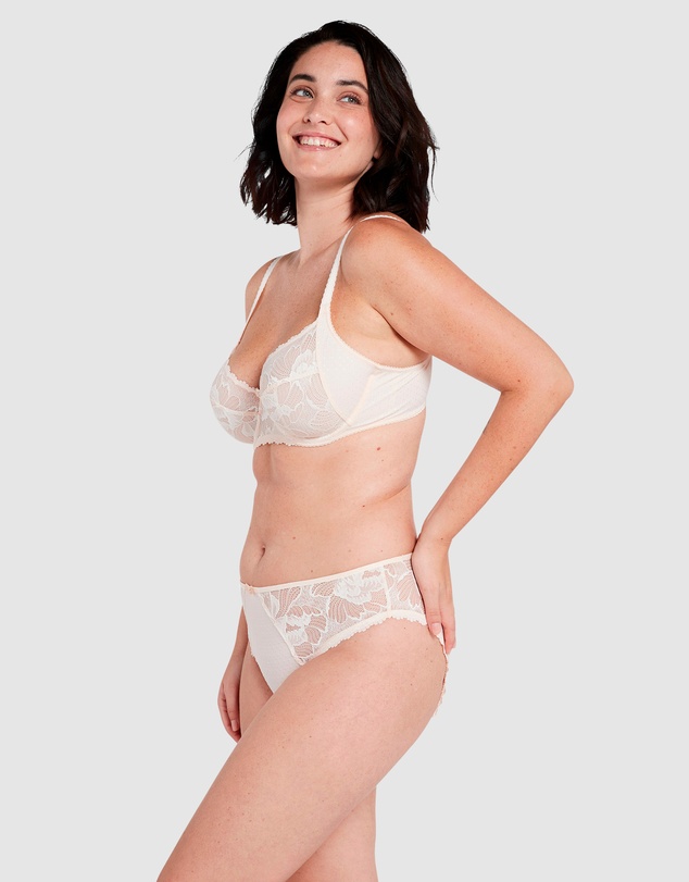 Sans Complexe - Capucine Low Rise Two-Tone Lace Brief