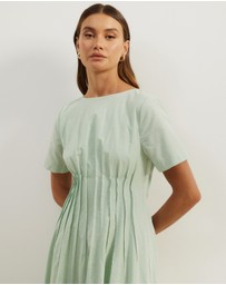 Atmos&Here - Maya Pleat Maxi Dress