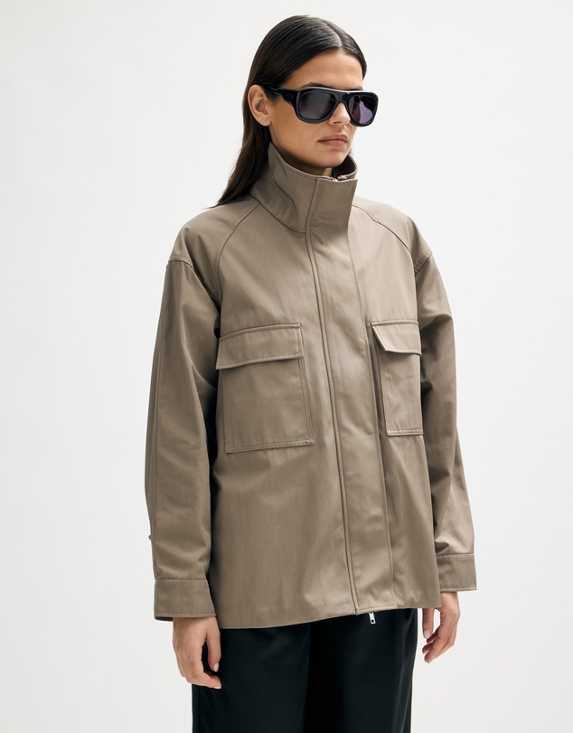 Minima Esenciales - Sioh Funnel Neck Jacket