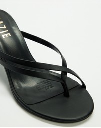 Dazie - Sophie Mid Heel Thongs