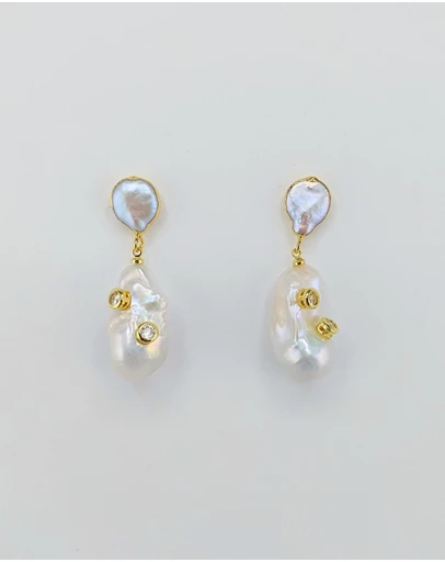 Izoa - Calista Baroque Pearl Earrings