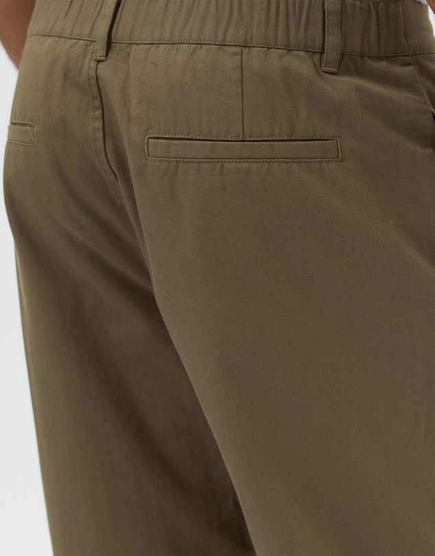 AERE - Pleated Slim Cotton Chinos