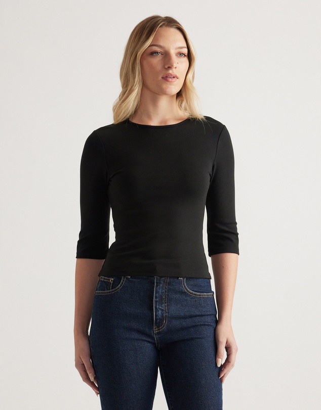 Decjuba - Iris Fitted 3/4 Sleeve Top