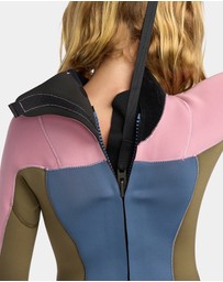 Roxy - Girls 8 to 16 3/2mm Prologue Backzip Wetsuit