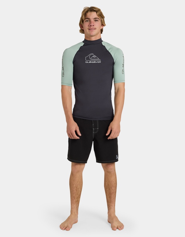 Quiksilver - Mens On Tour Short Sleeve Rashguard