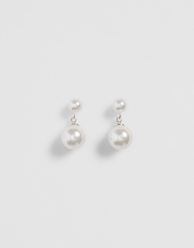 Country Road - Mini Pearl Drop Earring