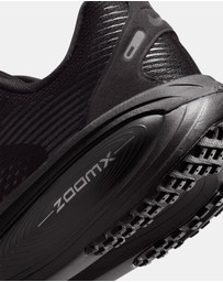 Nike - Vomero 18 - Women's