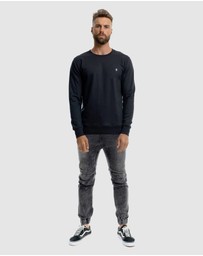DVNT - Classic Embroidery Crewneck