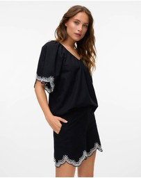 Vero Moda - Diana Embroidered Shorts