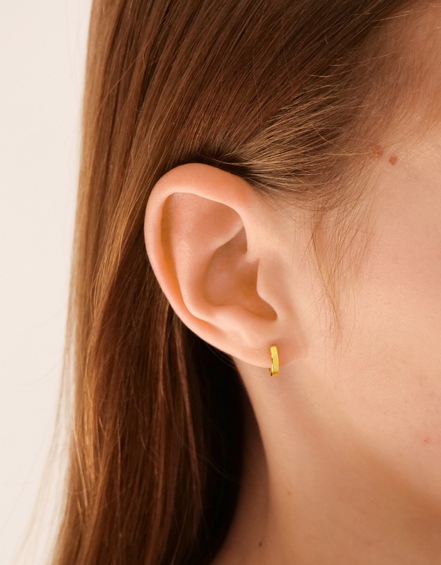 The Silver Collective - Children's Matilda Huggie Earrings Gold
