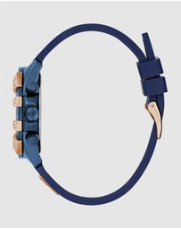 GUESS - ICONIC 40TH Denim 39mm Rose Gold-Tone Case Blue Silicone Strap