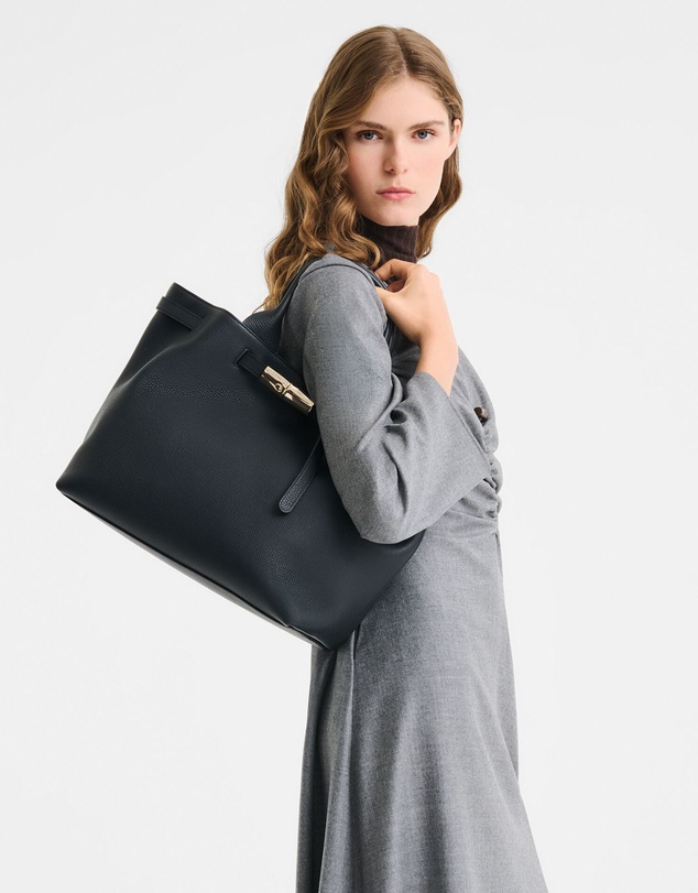 Longchamp - Le Smart Flow Top Handle Bag