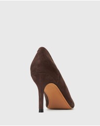 Betts - Davis Pointed Toe Stiletto Pumps