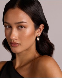 Michael Hill - Baroque Cultured Freshwater Pearl Drop Dome Earrings in 10kt Yellow Gold