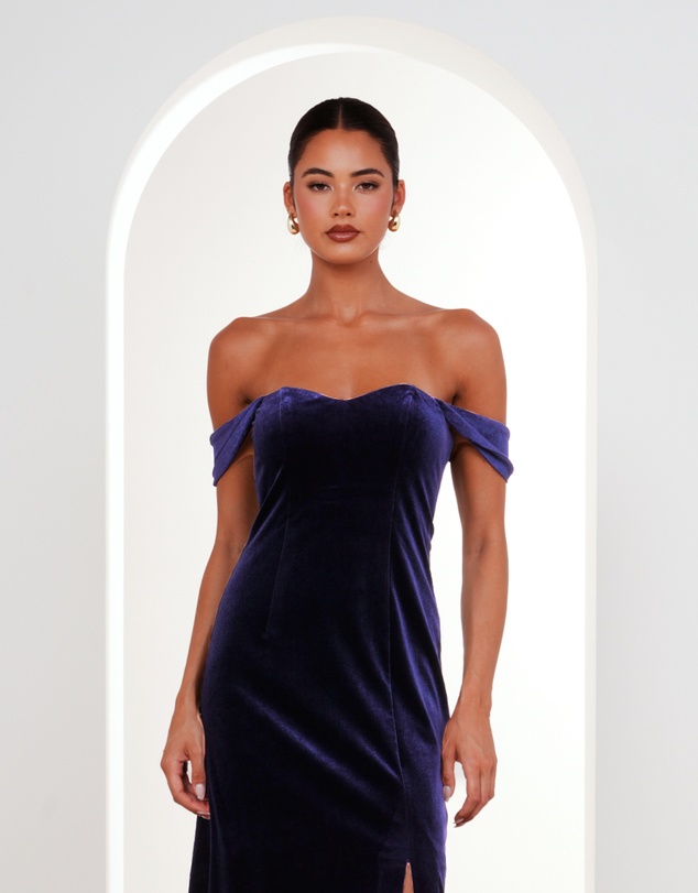 Pilgrim - Olive Off Shoulder Velvet Gown