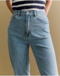Trenery - High Rise Straight Leg Jean in Vintage Wash Denim