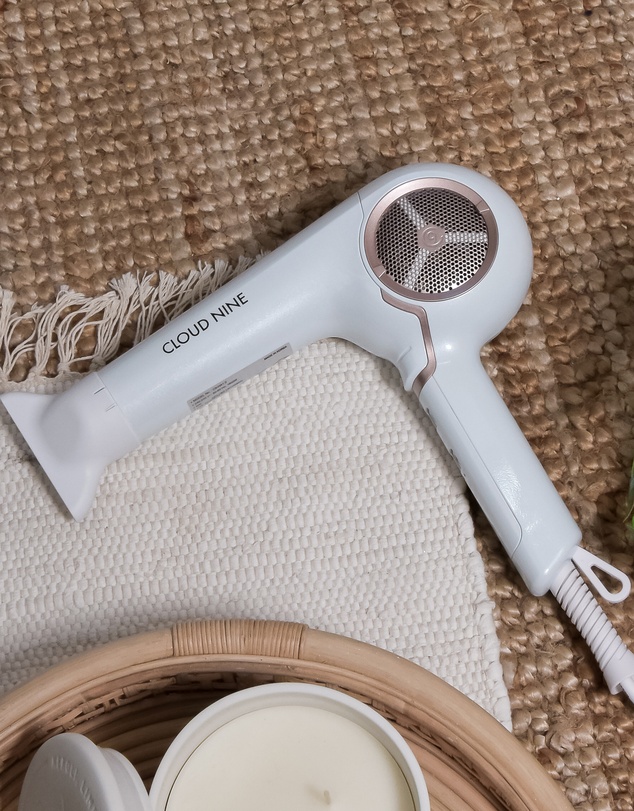 CLOUD NINE - The Airshot Pro Hair Dryer