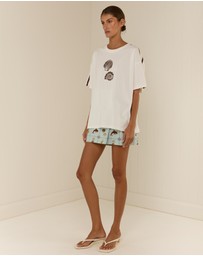 Palm Noosa - Seashell T-Shirt