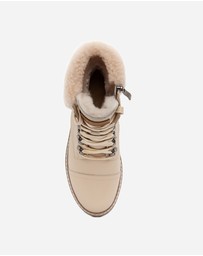 Ozwear Connection Uggs - Ugg Lyric Ankle Zip Boots