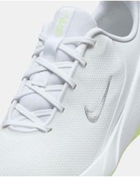 Nike - Zoom Bella 7 - Women's