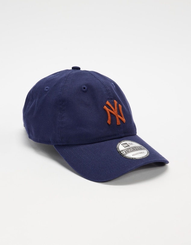 New Era - ICONIC EXCLUSIVE - 9Twenty Clothstrap Neyyan