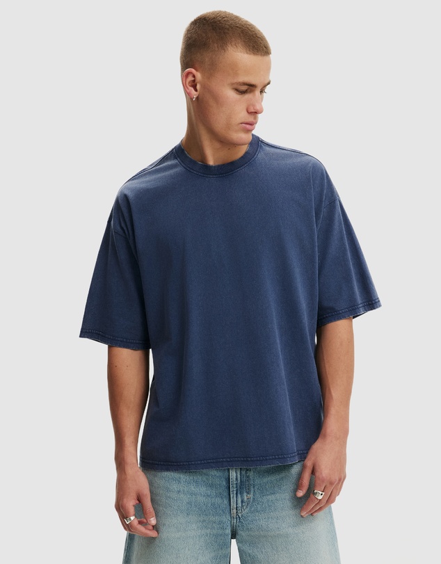 Cotton On - Cropped Fit T-Shirt