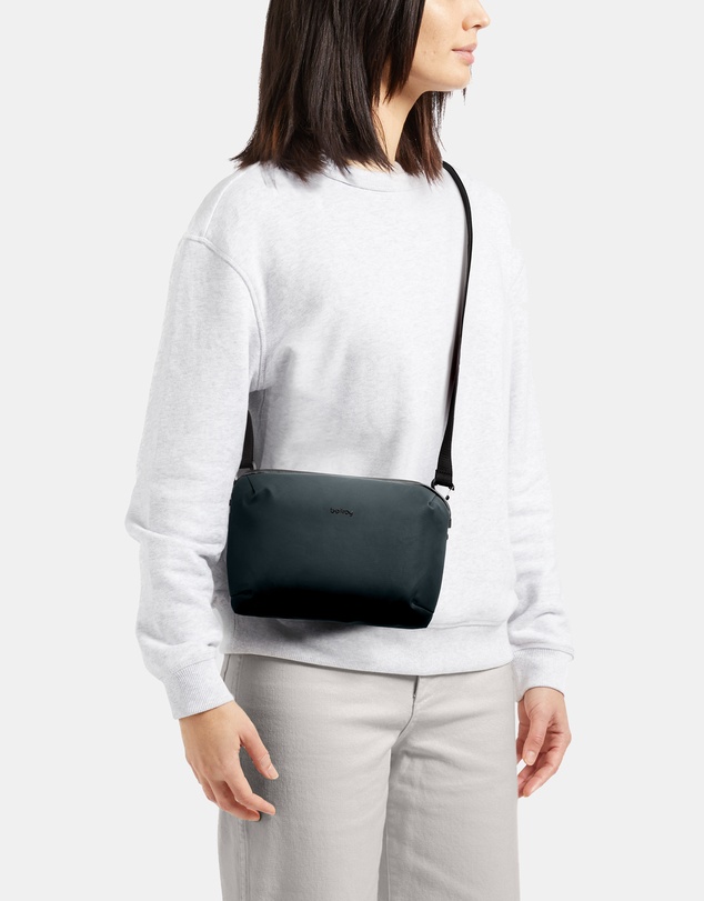 Bellroy - Venture Travel Crossbody