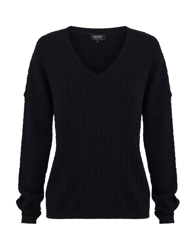 Oxford - Drew Cable V-Neck Knit