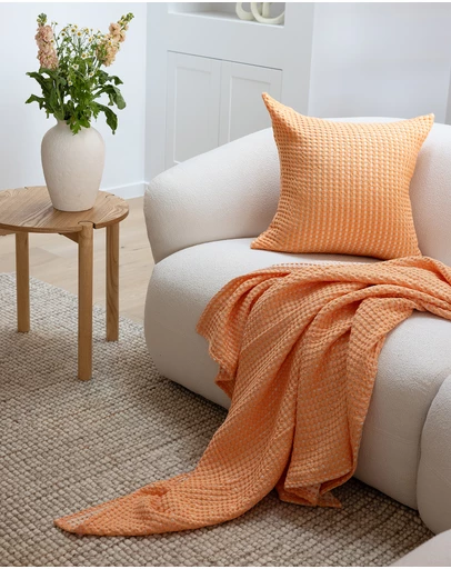 Bambury - Dora Throw Peach