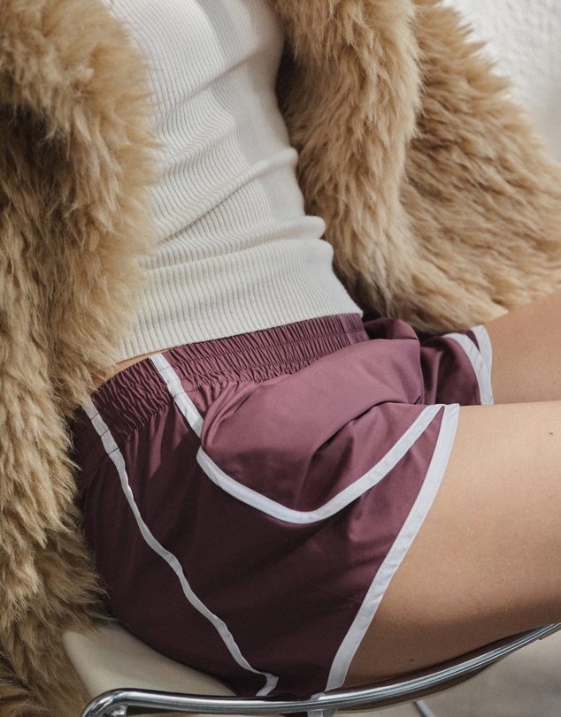 M.N.G - Shorts With Contrasting Stripes