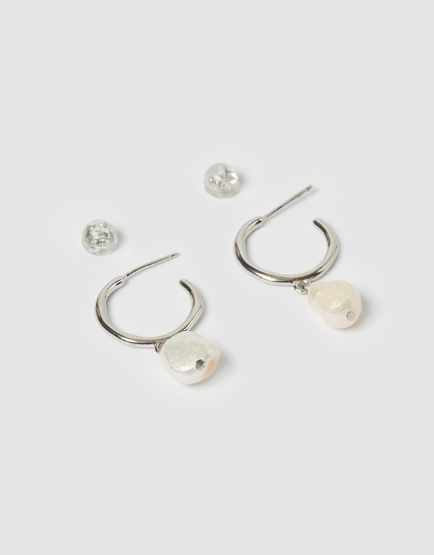 Izoa - Enlighten Mini Hoop Earrings