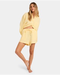 Billabong - Womens Wanderer Elastic Waist Shorts