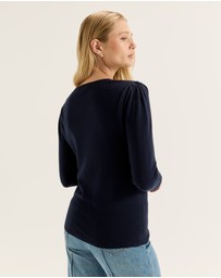 Review - Ayr Jumper