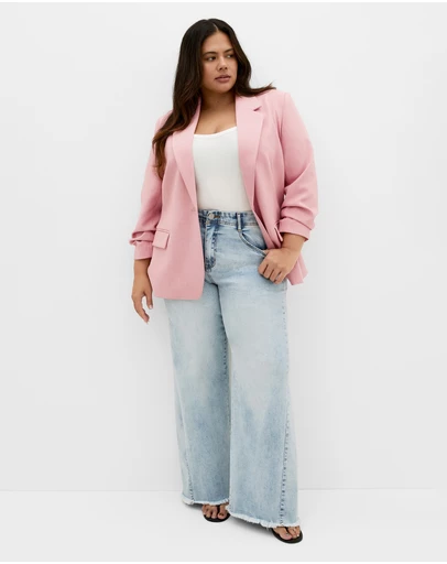 City Chic - Plus size Imogen Gather Sleeve Blazer - baby pink