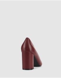 Verali - Elliot Block Heel Pumps