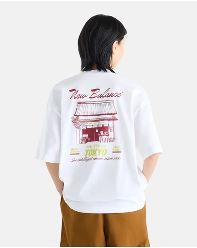 New Balance - Grab a Bite Tokyo Oversized T-Shirt
