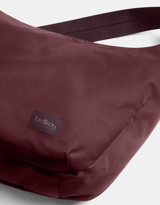 Bellroy - Laneway Crescent Bag 7L