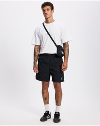 adidas Originals - ESS Woven Shorts