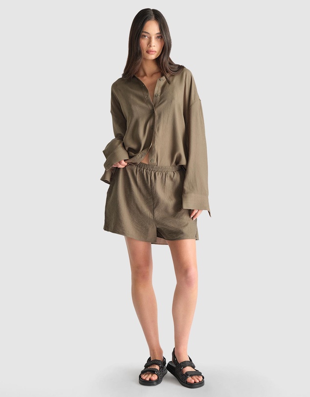 Decjuba - D-Luxe Textured Shorts