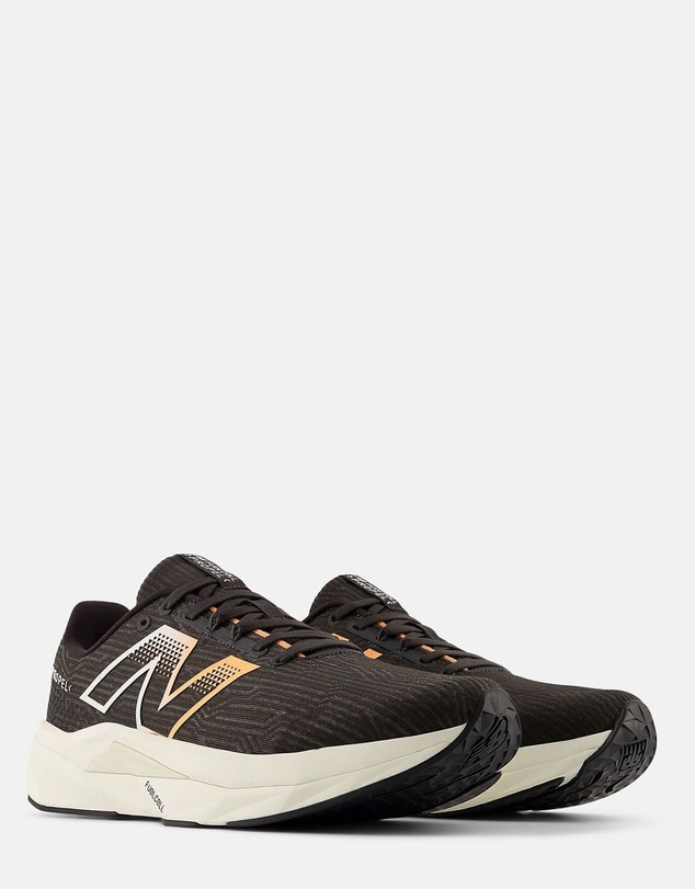 New Balance - FuelCell Propel v5 (Standard Fit) - Men's