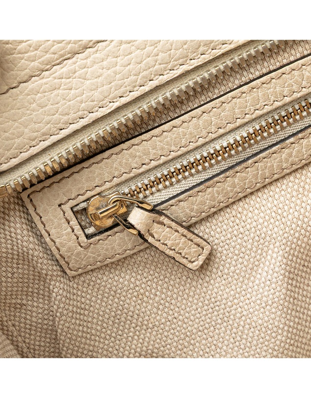 Pre-Loved by Azura Reborn - Pre-Loved gucci Sophisticated Leather Top Handle Handbag with Shoulder Strap