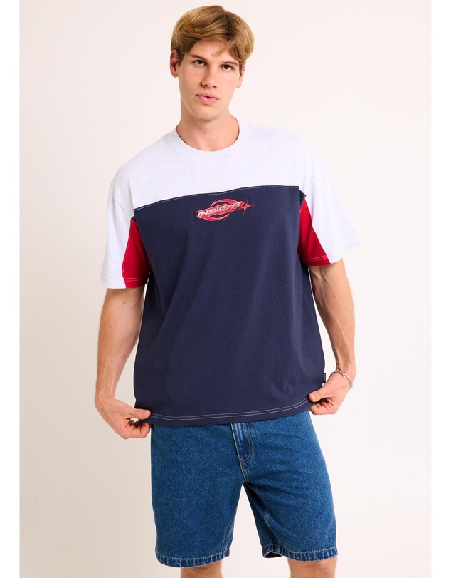 Insight - Saturn Y2K T-Shirt